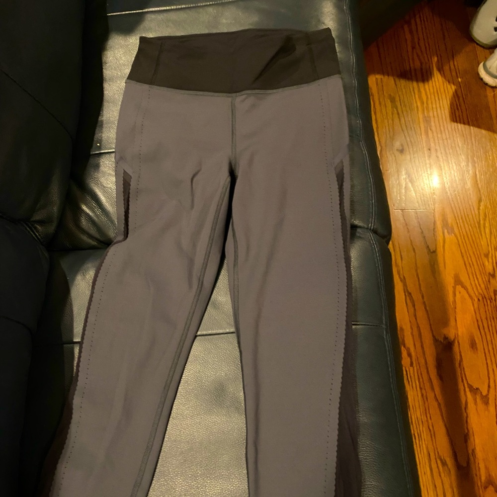 Lululemon Women's running pants, size 6, grey and black